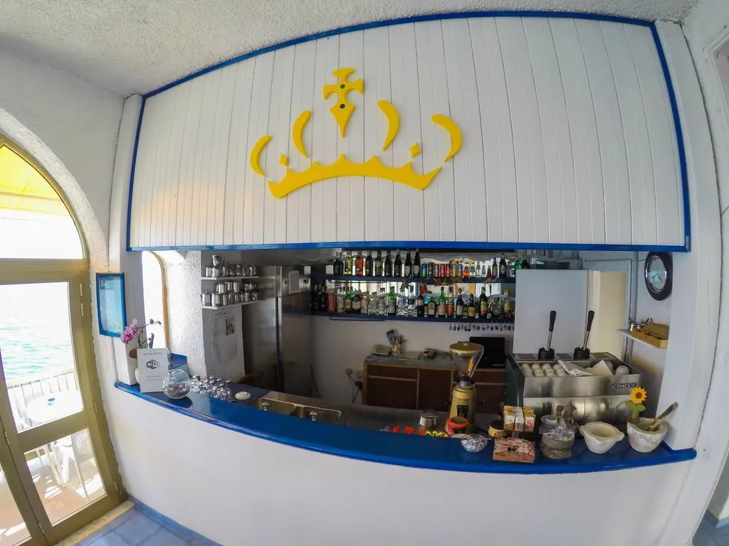 Bar, Regina del Mare, Naples