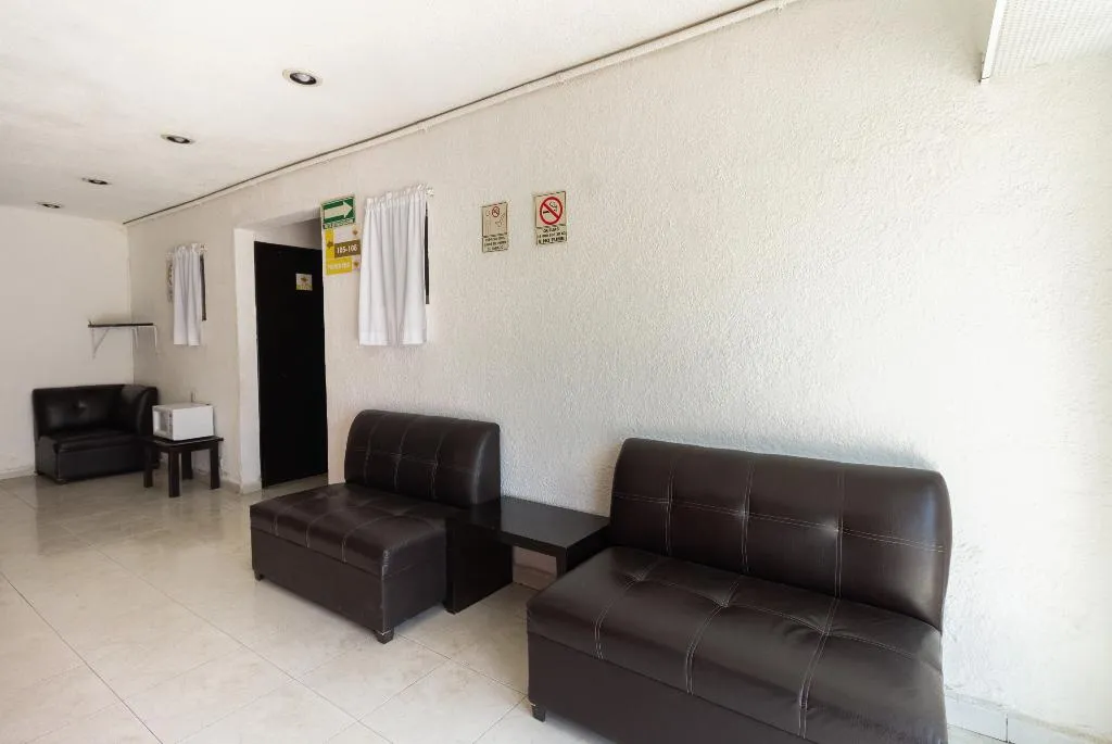 Lobby, Hotel Puesta del Sol, Santa Ana, Campeche, Cancun Area