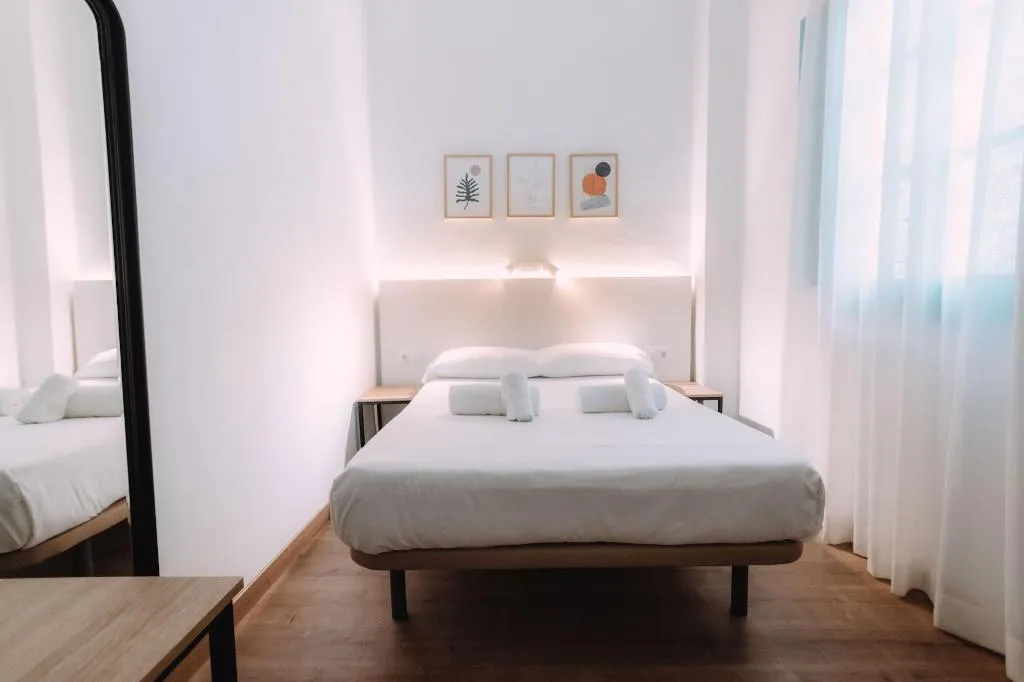Room, Concept Rooms, Valencia