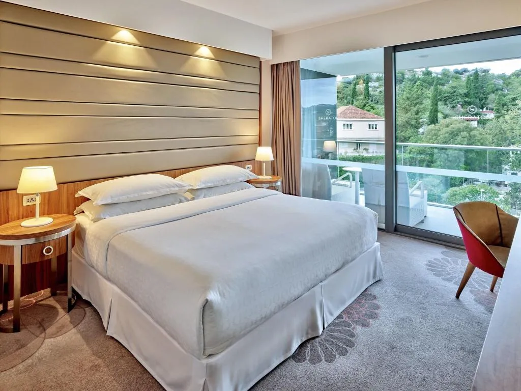 SUITE CLASSIC WITH VIEWS Room, Sheraton Dubrovnik Riviera Hotel, Dubrovnik