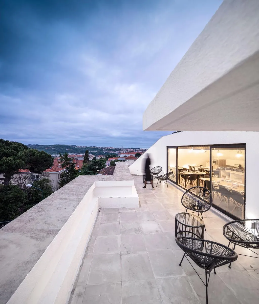 Terrace, Penedo Da Saudade Suites & Hostel, Porto