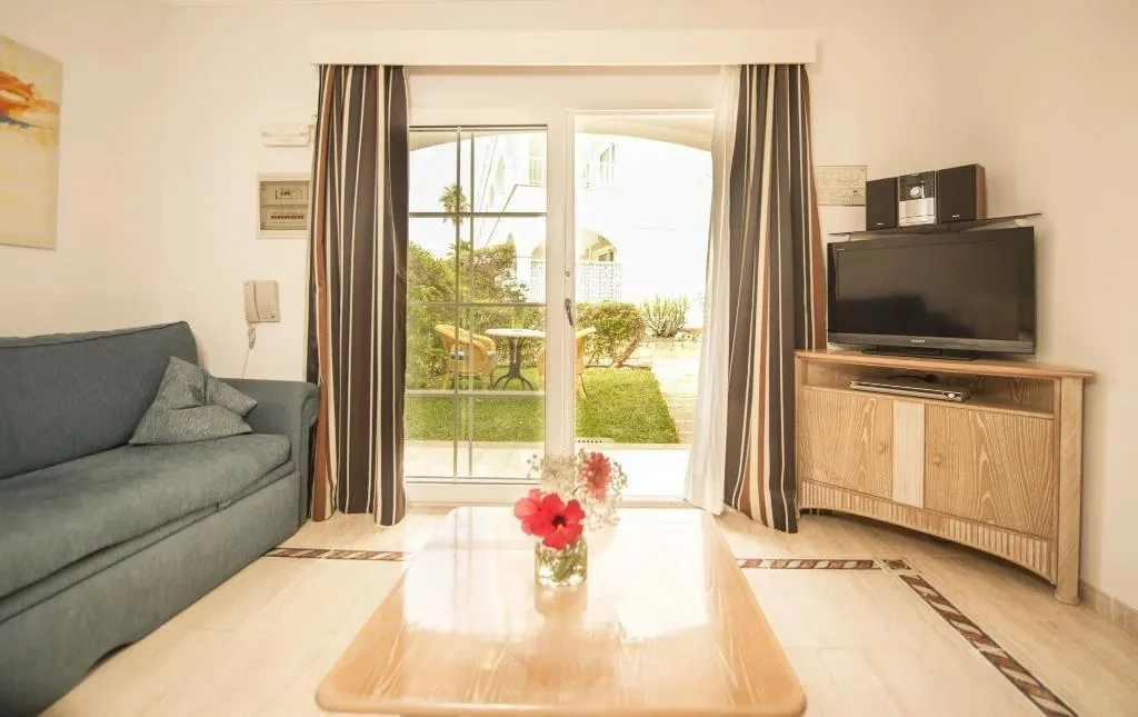 STUDIO CAPACITY 2 Room, Ona Village Cala d'Or, Majorca