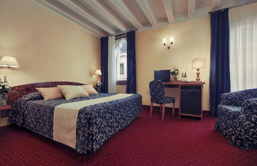 Room, Ca' del Campo, Venice