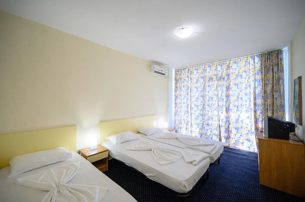TRIPLE STANDARD Room, International House of Journalists, Varna