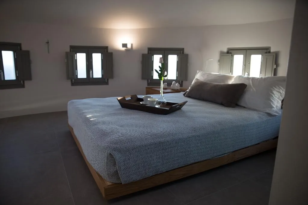 VILLA WITH PRIVATE POOL Room, Horizon Mills Villas & Suites, Santorini