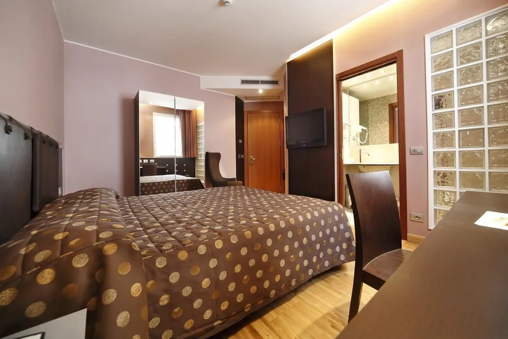 General view, Hotel Terminal Milano, Milan