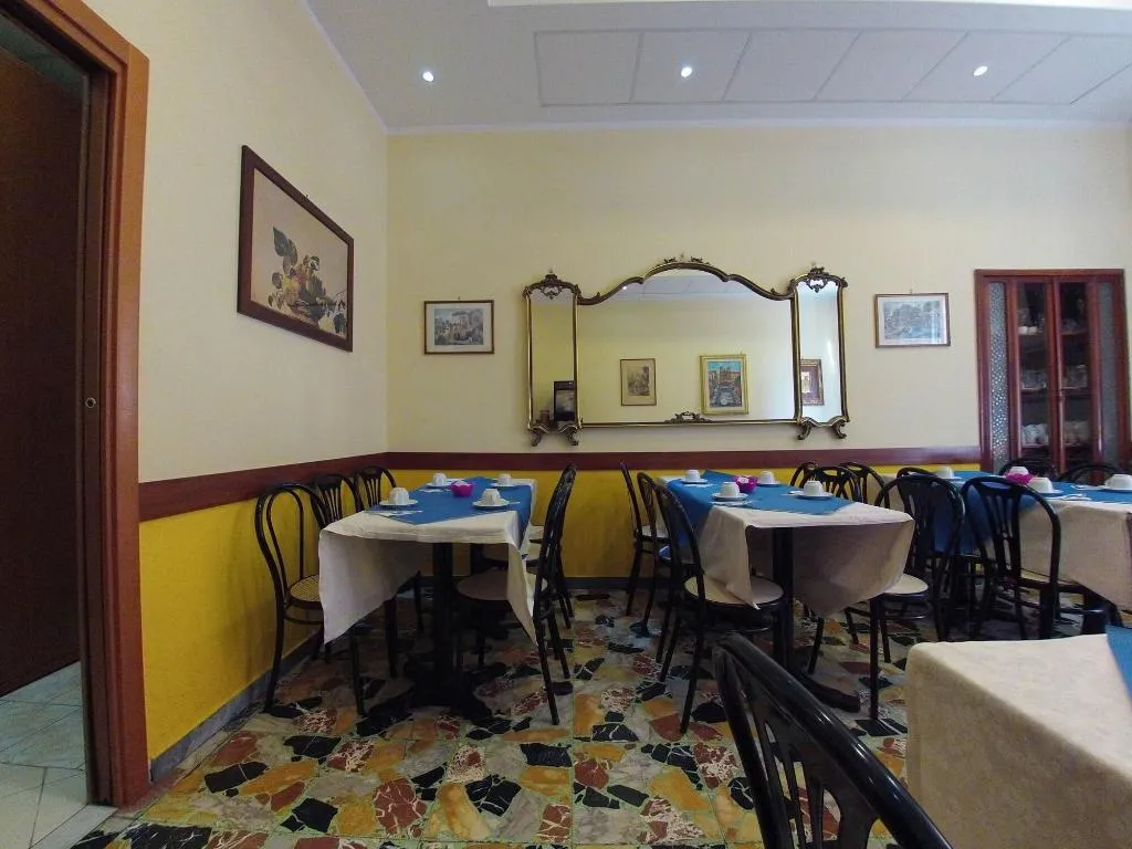 Restaurant, Casali, Naples