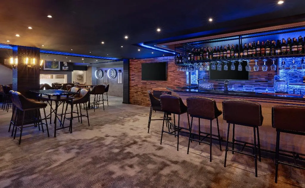 Bar, Holiday Inn Cairo Maadi, Cairo