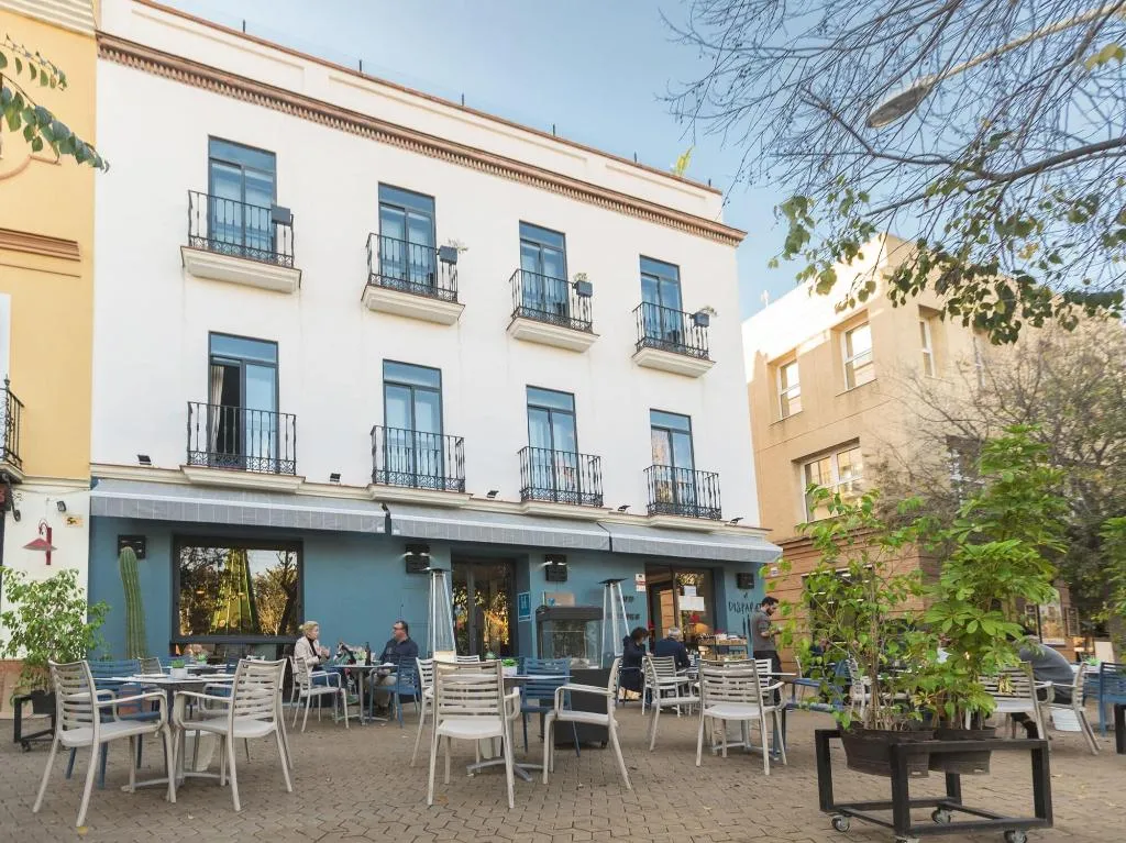 General view, The Corner House, Seville