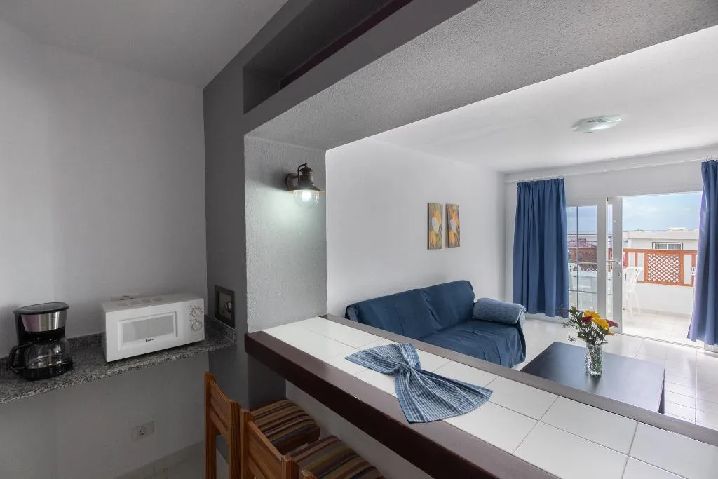 APARTMENT CAPACITY 6 TWO BEDROOMS Room, Apartamentos Vista Mar - Select Adults (+16), Lanzarote