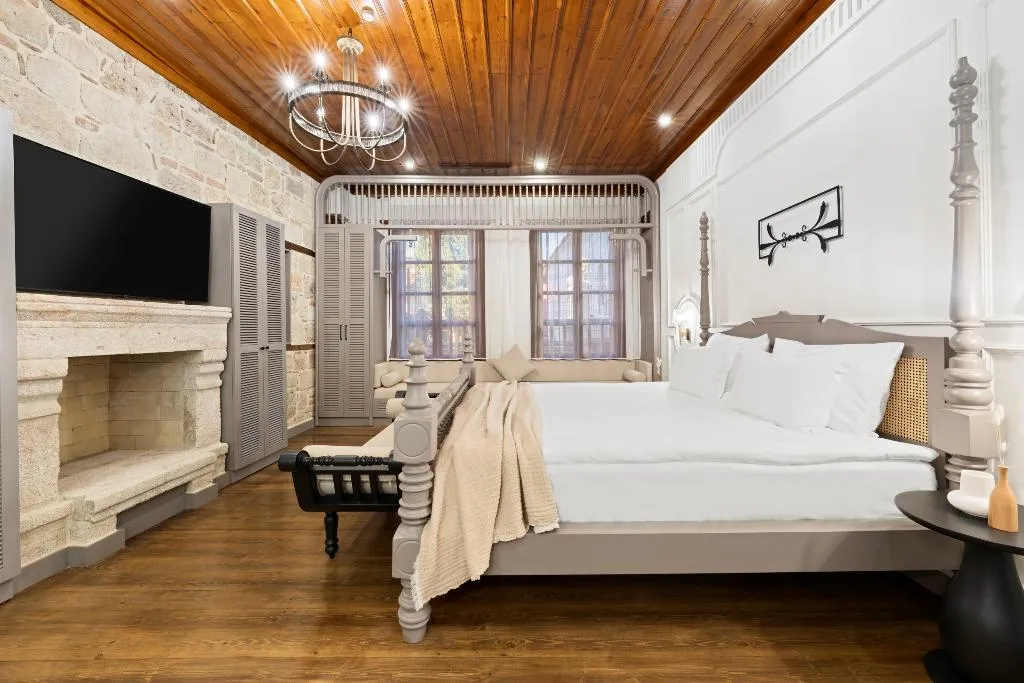 Room SUPERIOR WITH DOUBLE BED Room, Belmondo Suites Old Town Antalya, Antalya