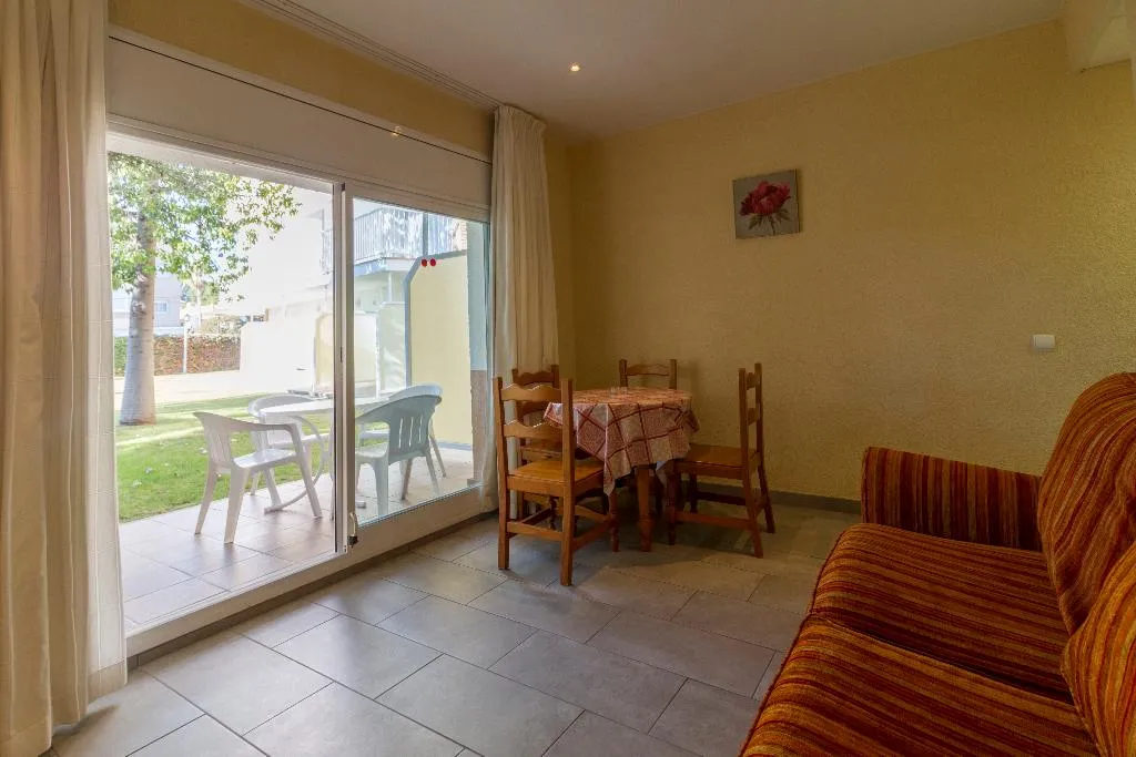 APARTMENT CAPACITY 4 Room, Apartments Sunway San Jorge, Costa Brava