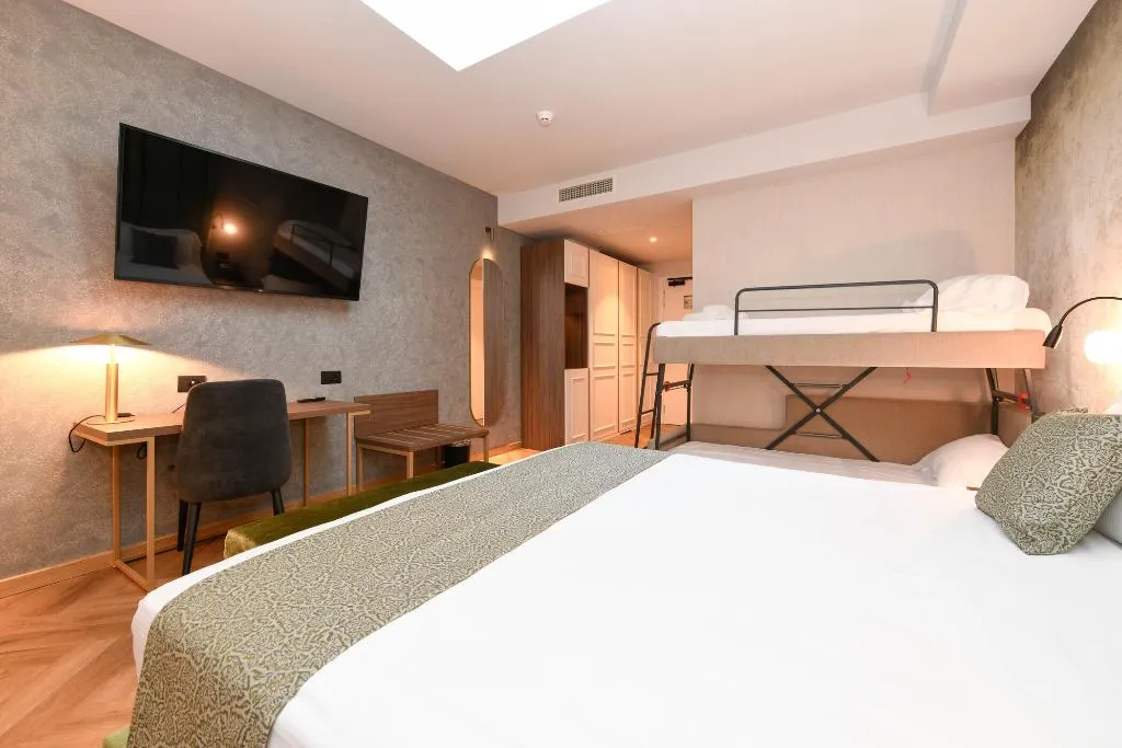 QUADRUPLE COMFORT Room, Palazzo Santo Spirito, Milan