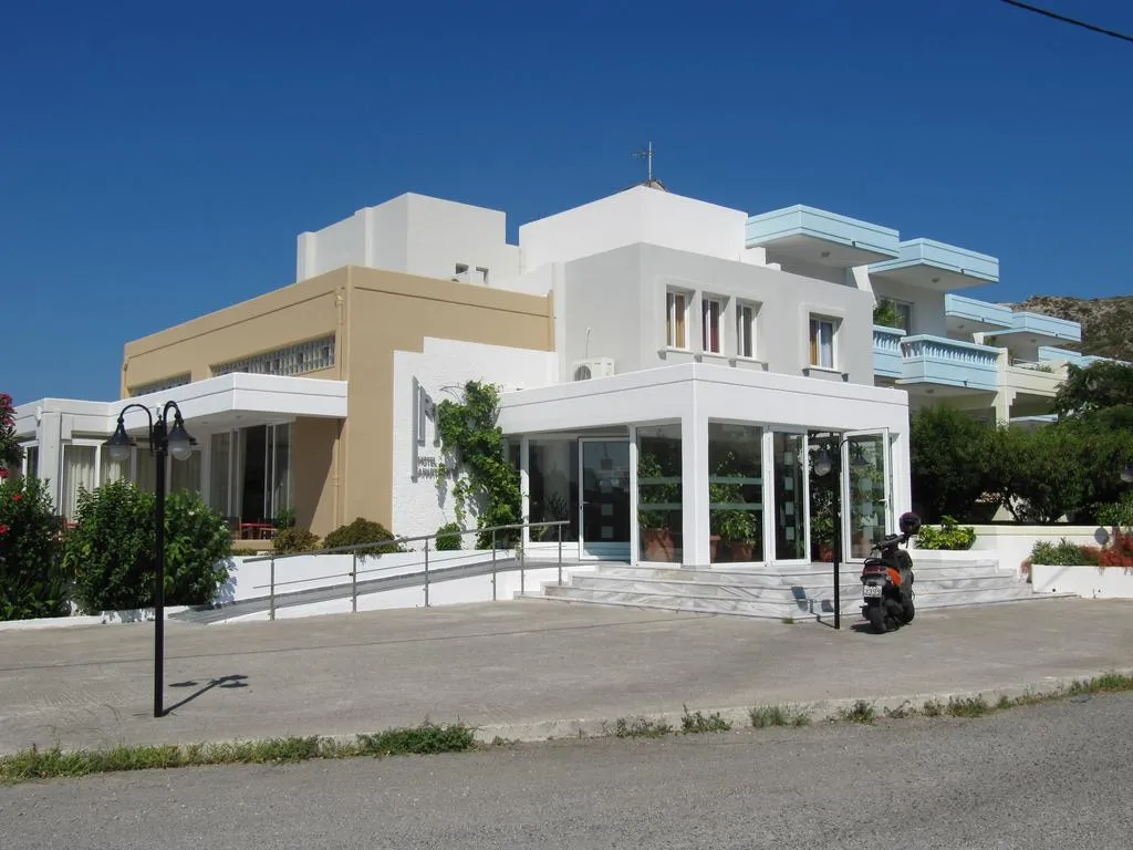Lobby, Irinna, Rhodes