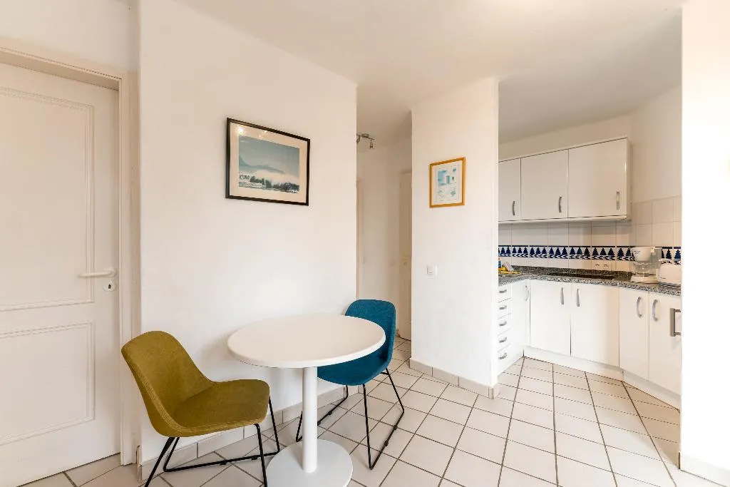 APARTMENT CLASSIC SEA VIEW Room, R2 Maryvent Beach Apartment, Fuerteventura