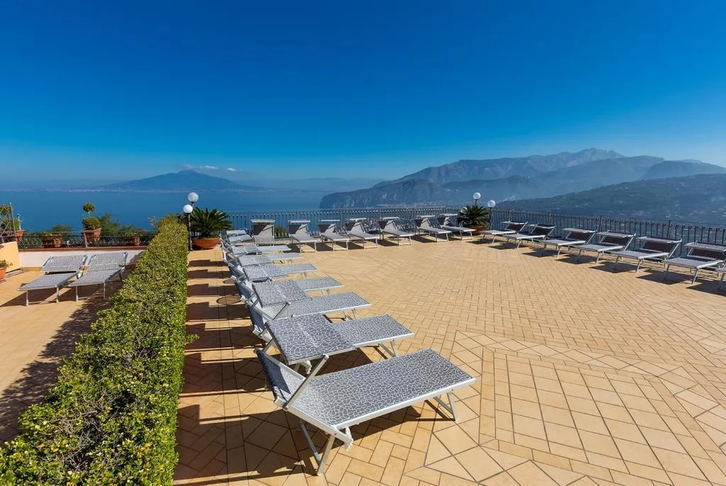 General view, La Vue D'Or, Naples