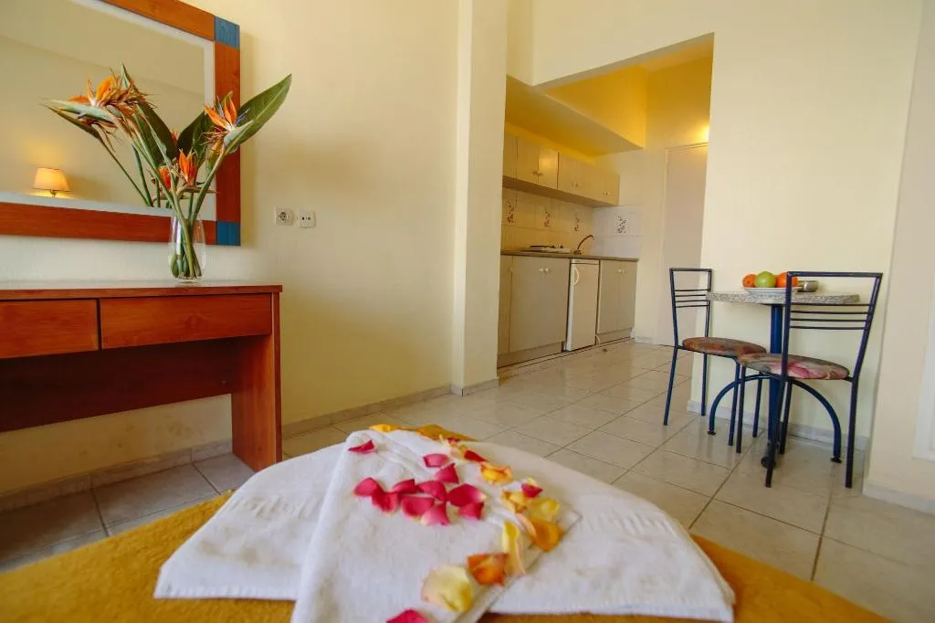 Room, Orpheus Studios, Kos