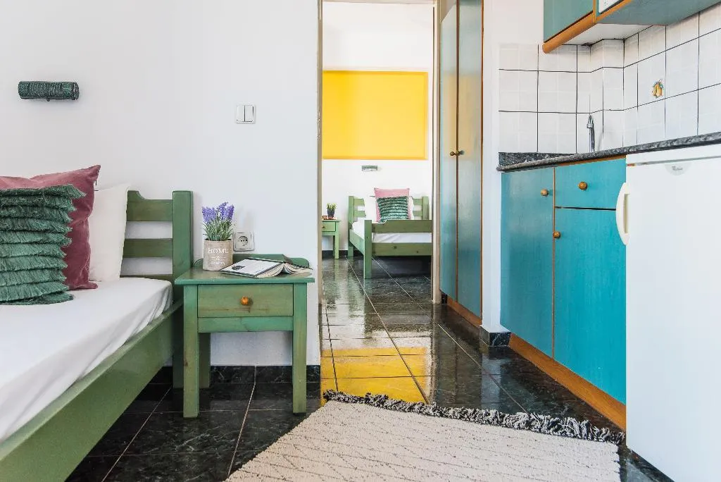 APARTMENT SIDE SEA VIEW ONE BEDROOM Room, Yiannis Manos, Crete