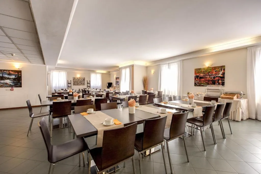 Restaurant, Alba, Rome