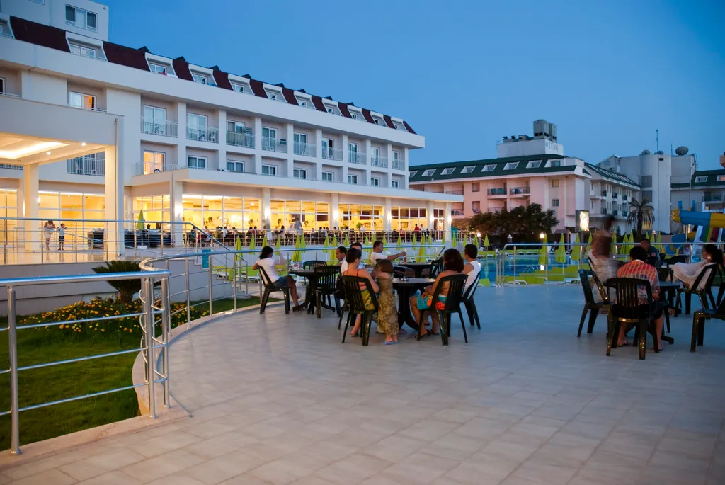 Terrace, MG White Lilyum Hotel, Antalya