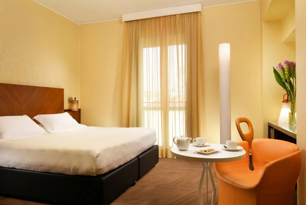 DOUBLE SUPERIOR Room, UNA HOTELS Mediterraneo Milano, Milan