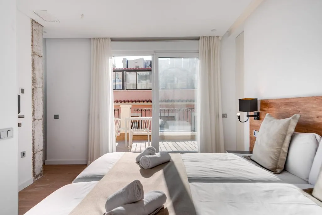 DOUBLE WITH TERRACE Room, Hostal Vil5 By Be Alicante, Costa Blanca