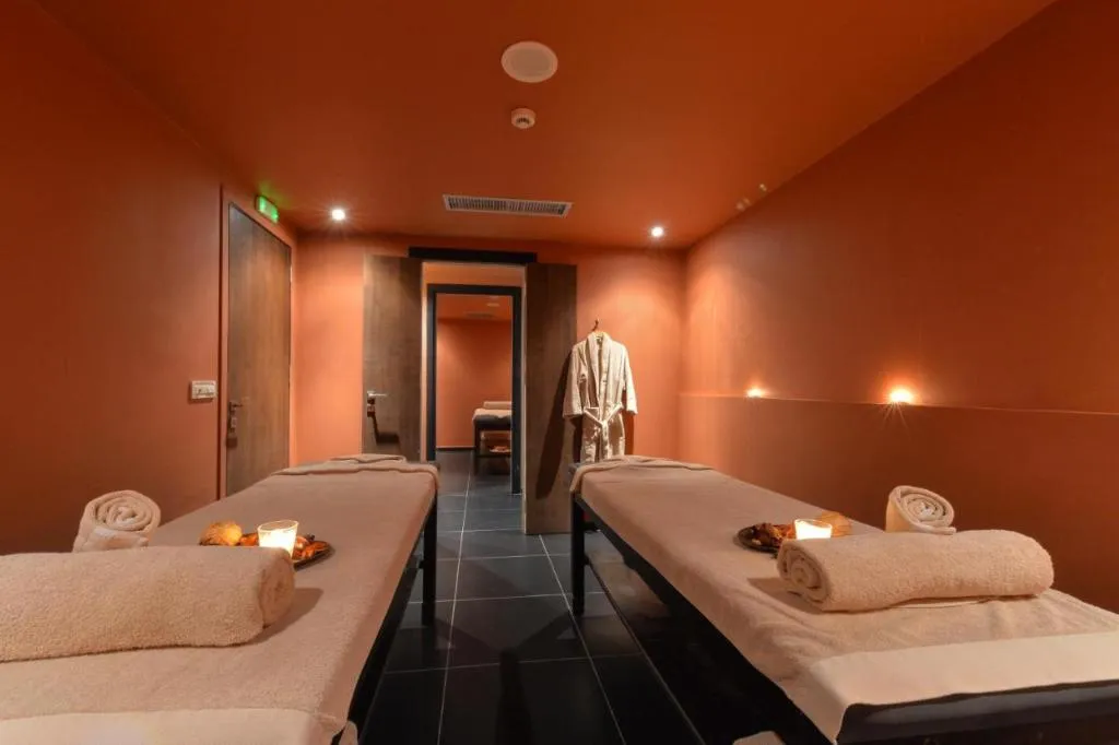 Sports and Entertainment, Horizon Blu, Kalamata