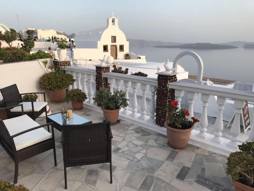 Terrace, Maryloujohn Villas, Santorini