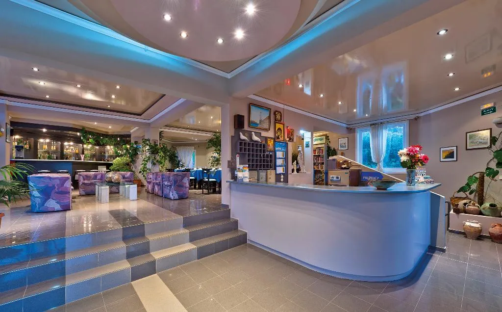 Lobby, Koukouras, Crete