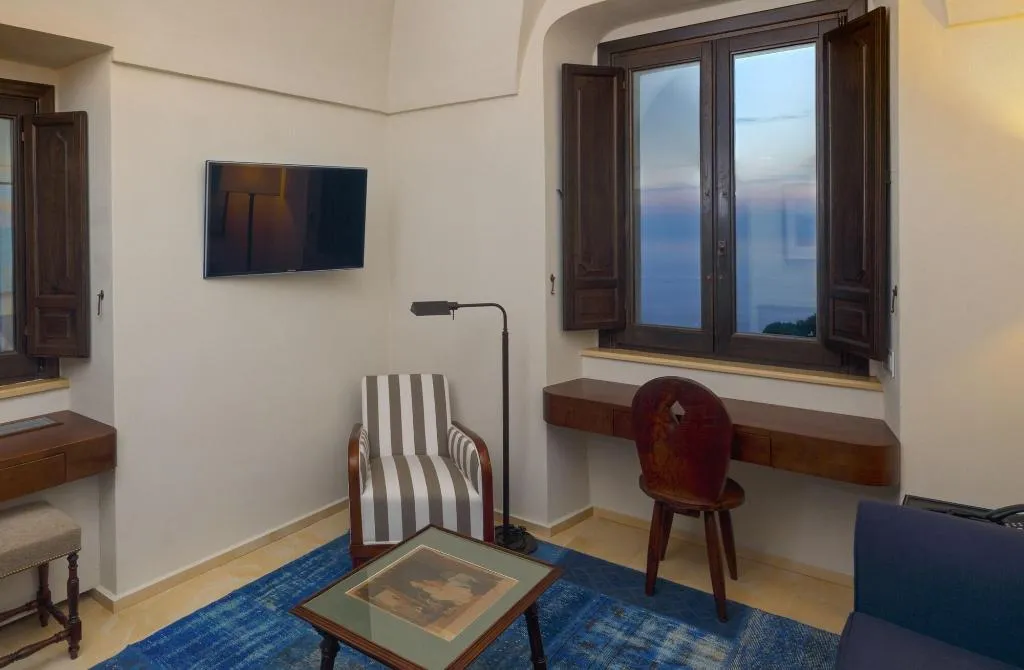 Room, Monastero Santa Rosa Hotel & Spa, Naples