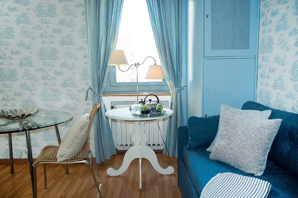 APARTMENT CAPACITY 4 Room, Residenza Echia, Naples