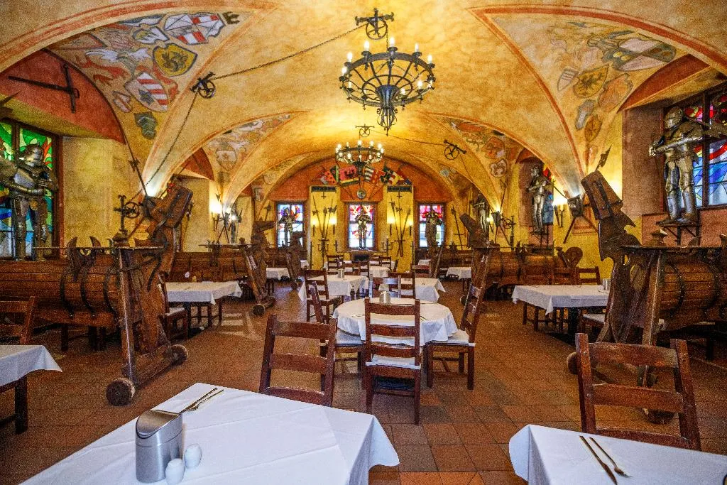 Restaurant, Pytloun Old Armoury Hotel Prague, Prague