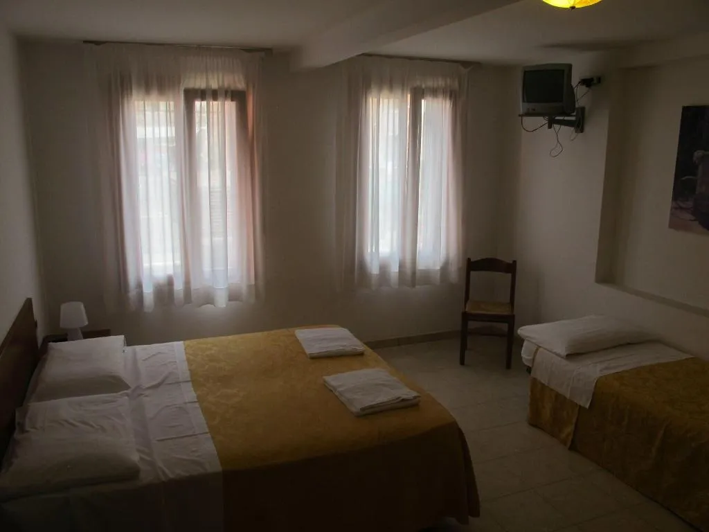 Room, Antica Raffineria, Venice