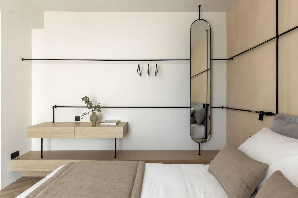 Room, Newel Psychiko, Athens