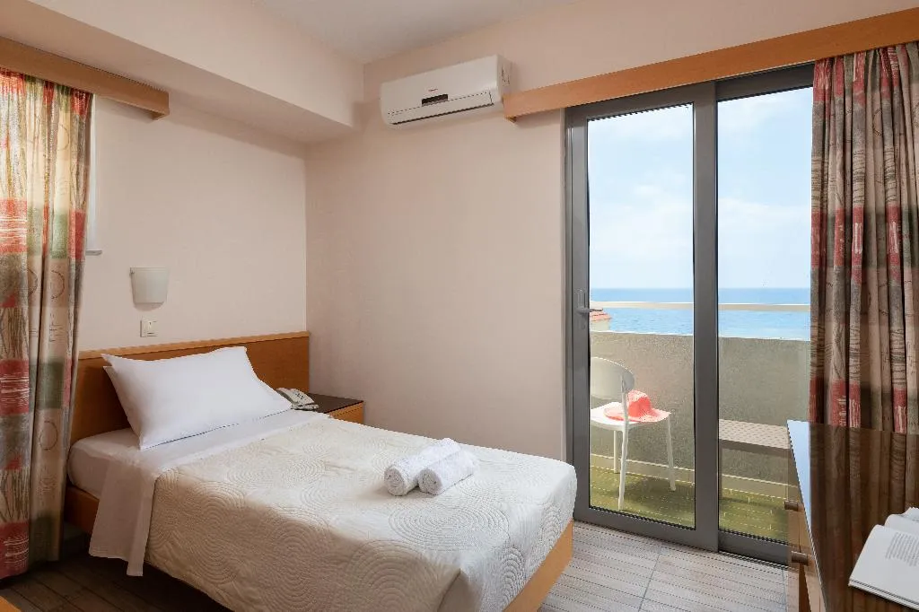 SINGLE CITY VIEW Room, Nafsika, Rhodes
