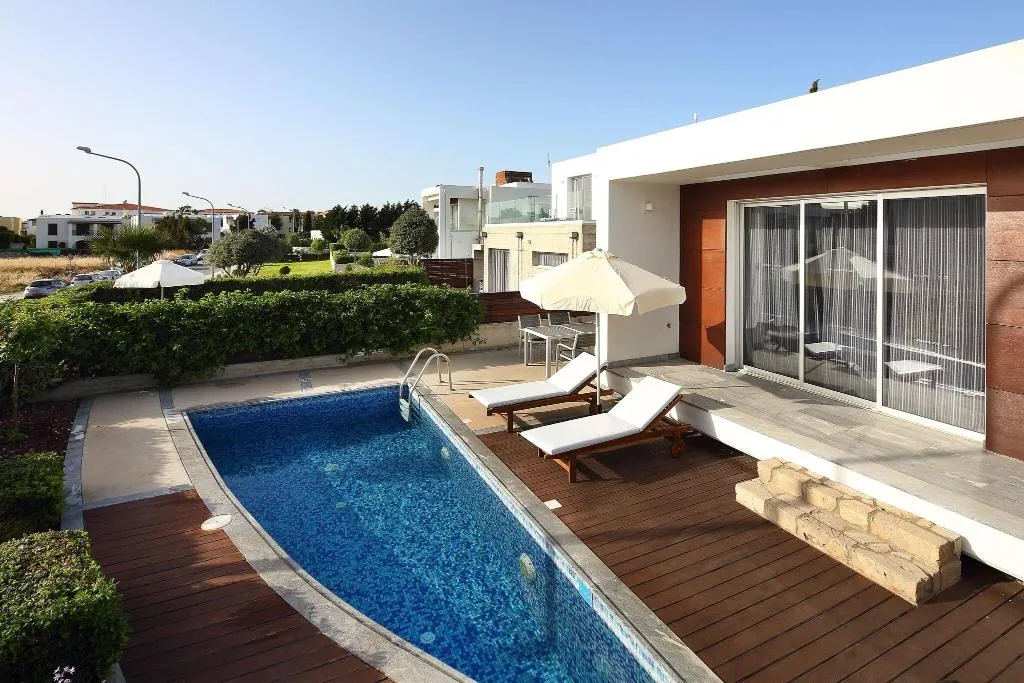Pool, Paradise Cove Luxurious Beach Villas, Cyprus