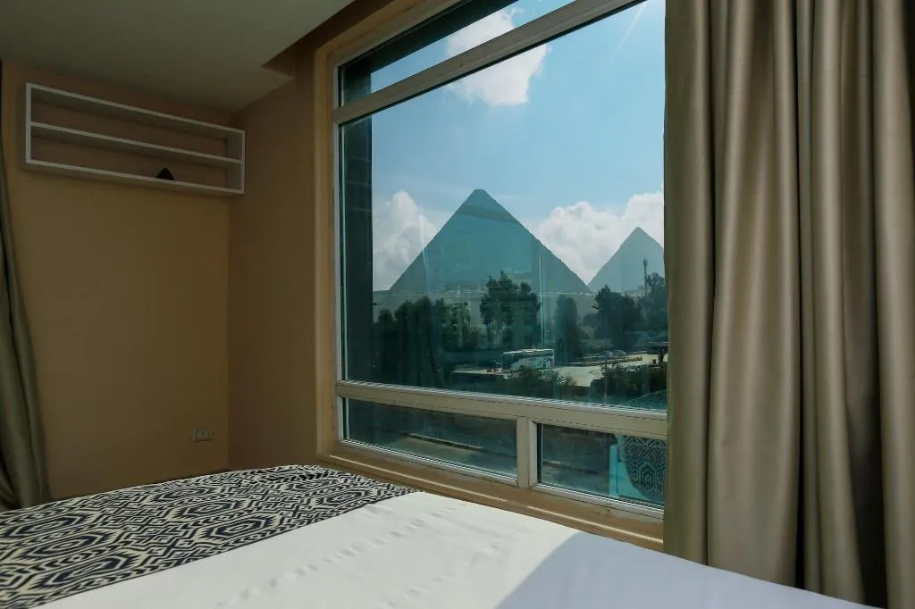 Room, Turquoise Pyramids Hotel, Cairo