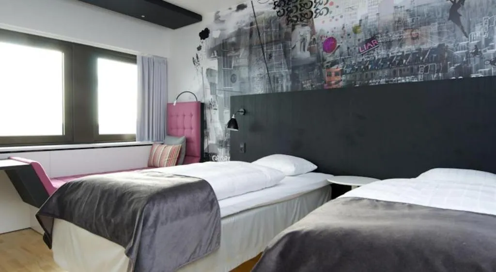 Double or Twin STANDARD Room, Scandic Copenhagen, Copenhagen