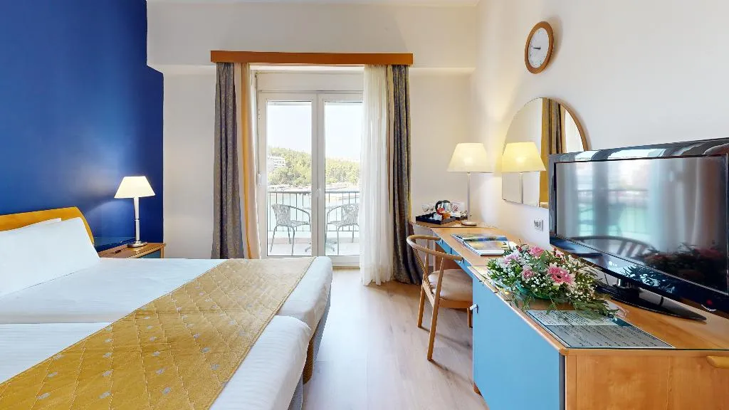 Double or Twin SEA VIEW Room, Lucy Hotel, Athens
