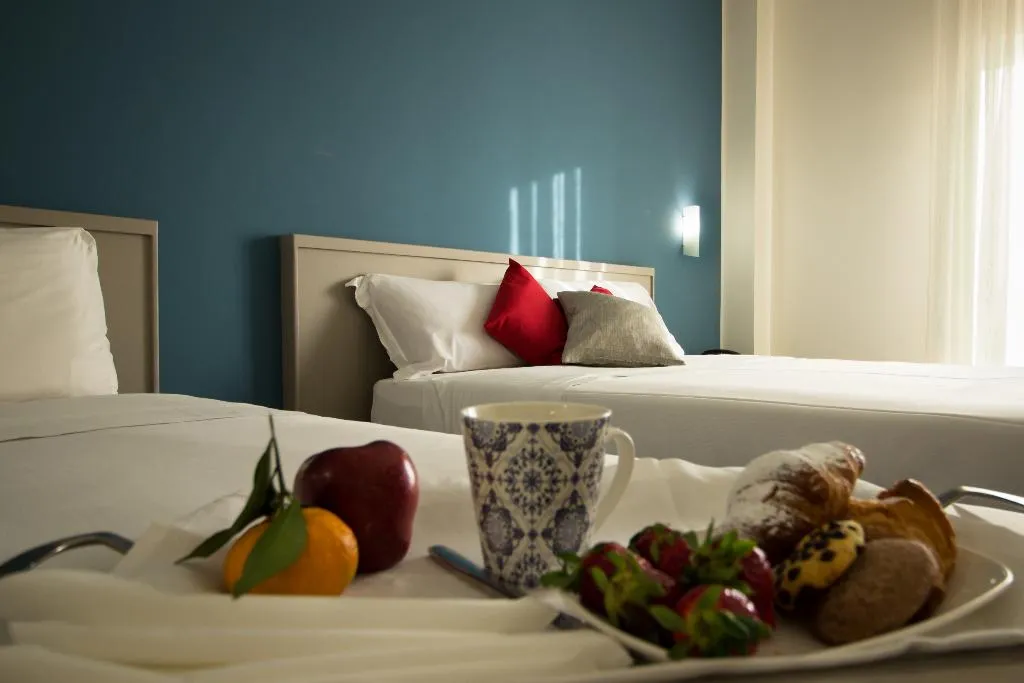 QUADRUPLE CLASSIC Room, Saracen Sands Hotel & Congress Centre, Palermo
