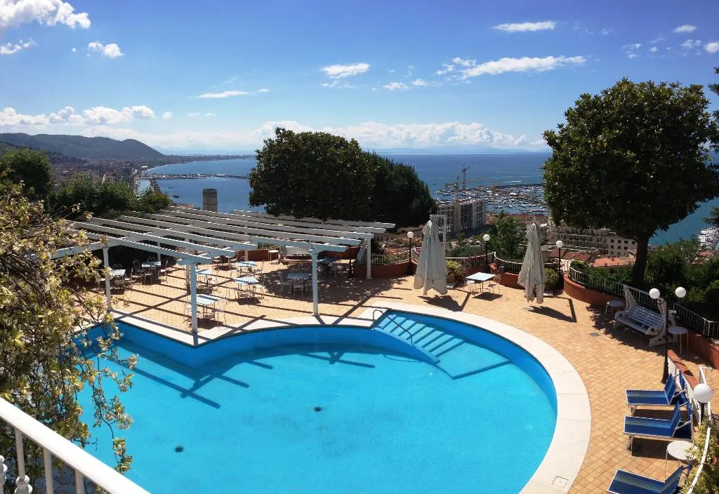 Bar, Hotel Villa Poseidon, Naples