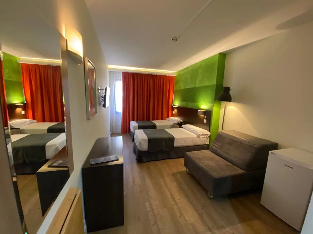 Double or Twin STANDARD Room, Apartamentos Recoletos, Madrid
