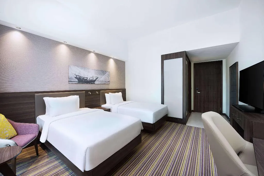 Room, Hampton by Hilton Dubai Airport, Dubai