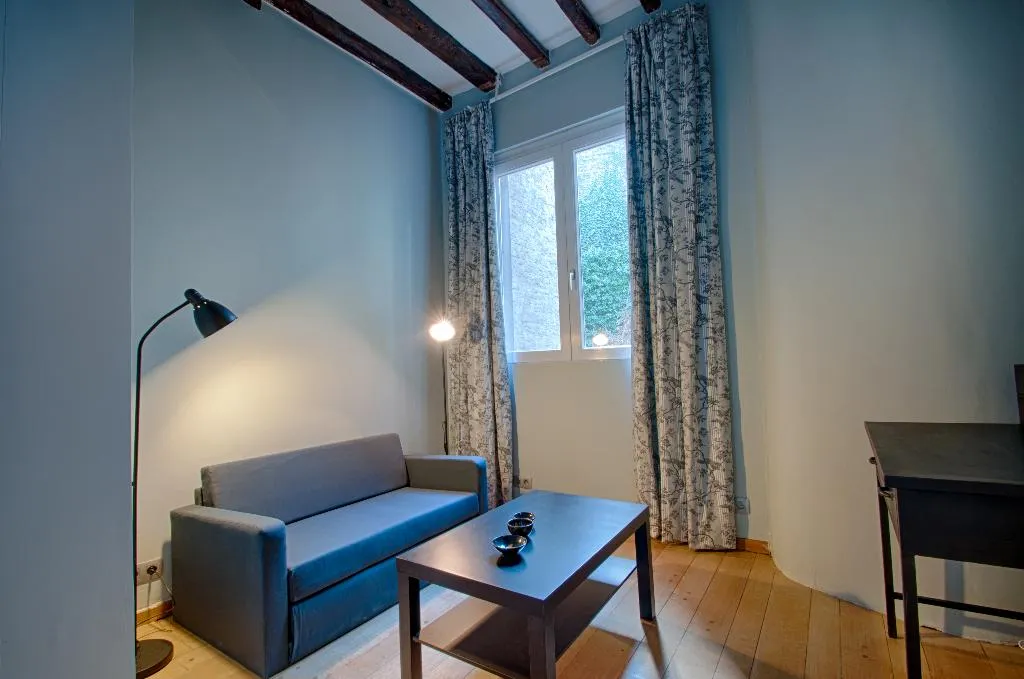 APARTMENT STANDARD Room, Be and Be Sablon, Brussels