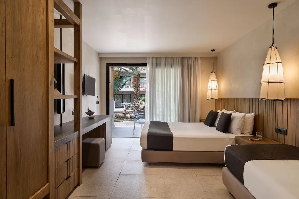 TRIPLE SUPERIOR Room, Stella Village, Crete