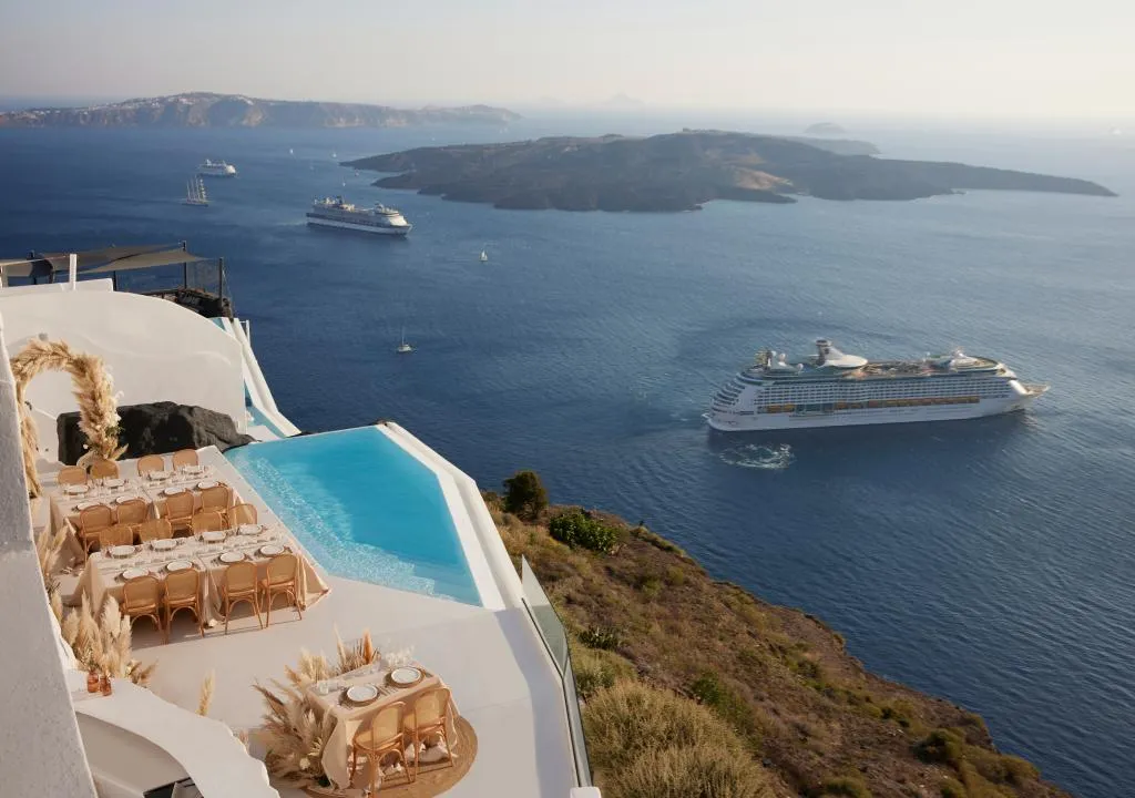 General view, Infinity Suites & Dana Villas, Santorini