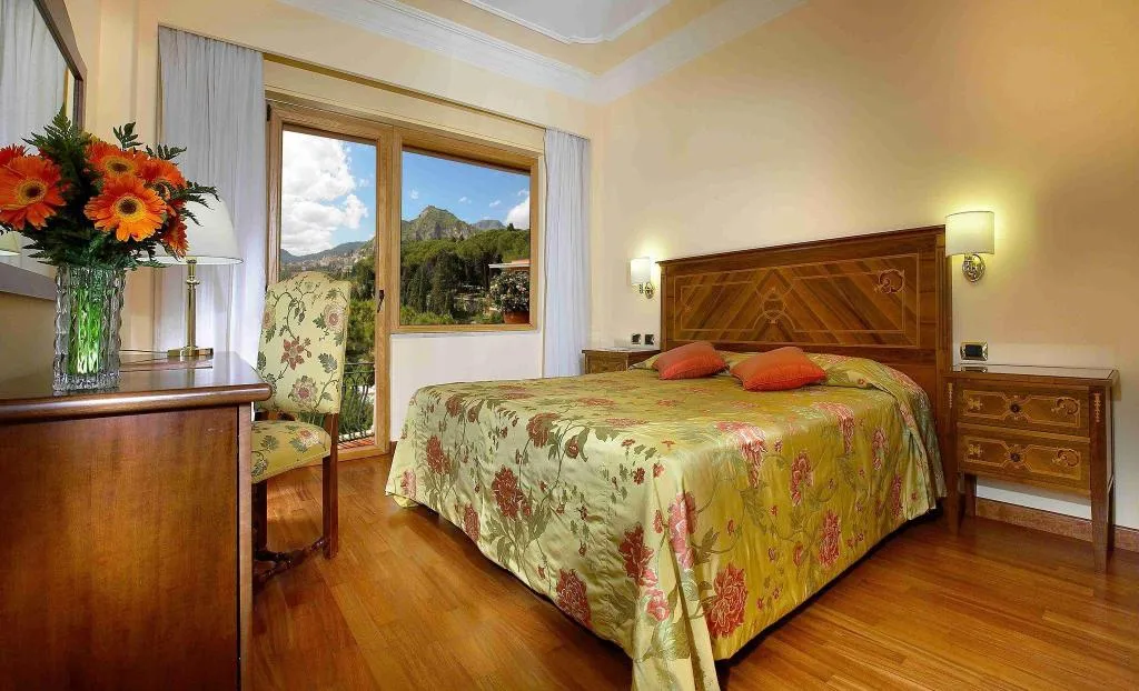 General view, Villa Diodoro, Taormina