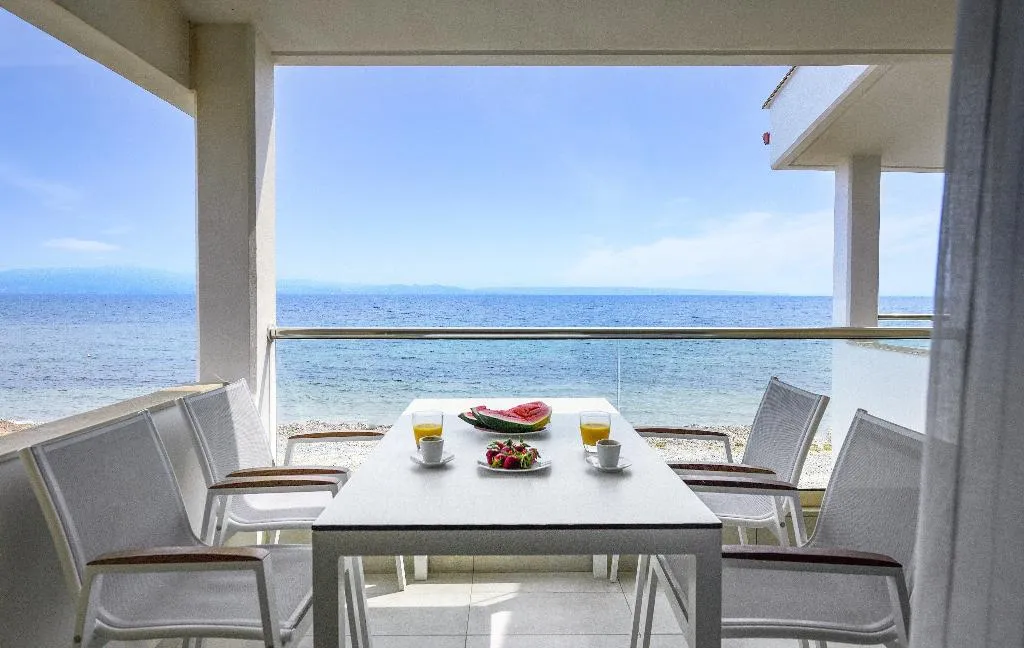 APARTMENT SEA VIEW Room, Elpiniki Luxury Apartments, Thessaloniki