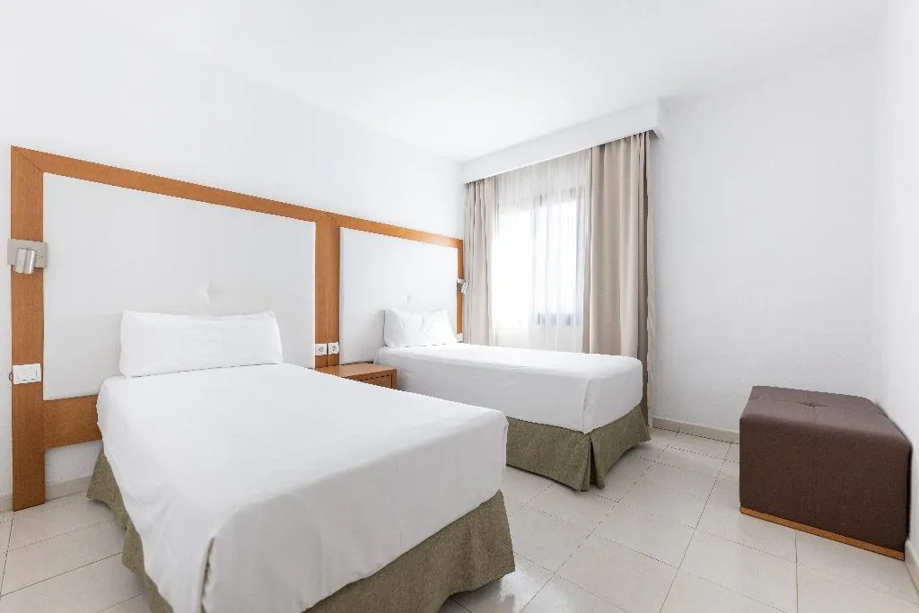 APARTMENT CAPACITY 4 Room, Apartamentos Hesperia Bristol Playa, Fuerteventura