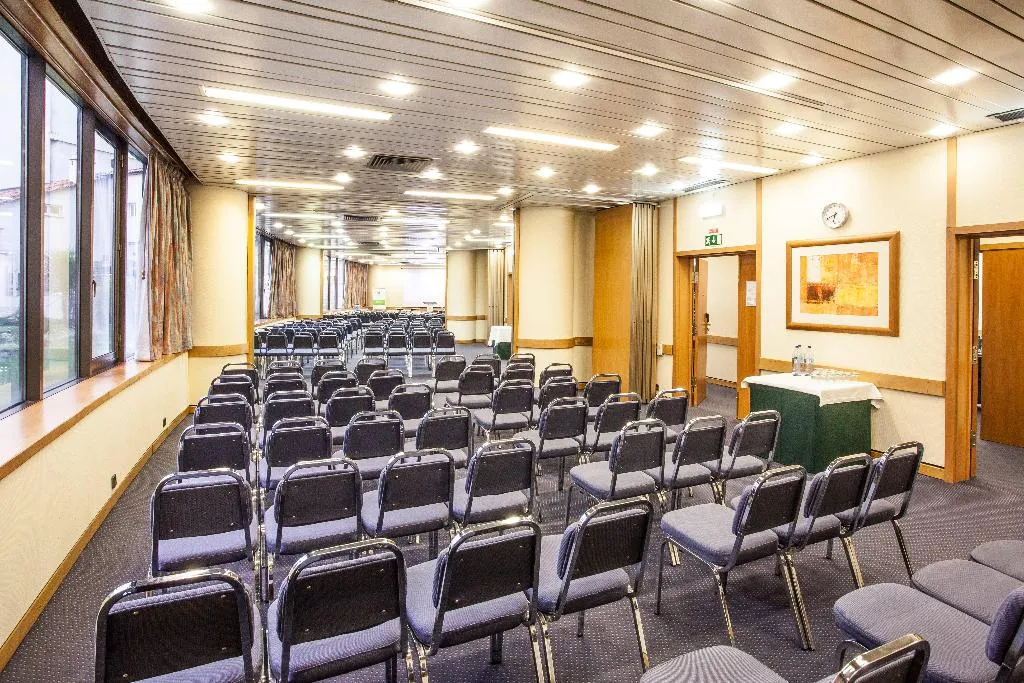 Conferences, Holiday Inn Lisbon Continental, Lisbon